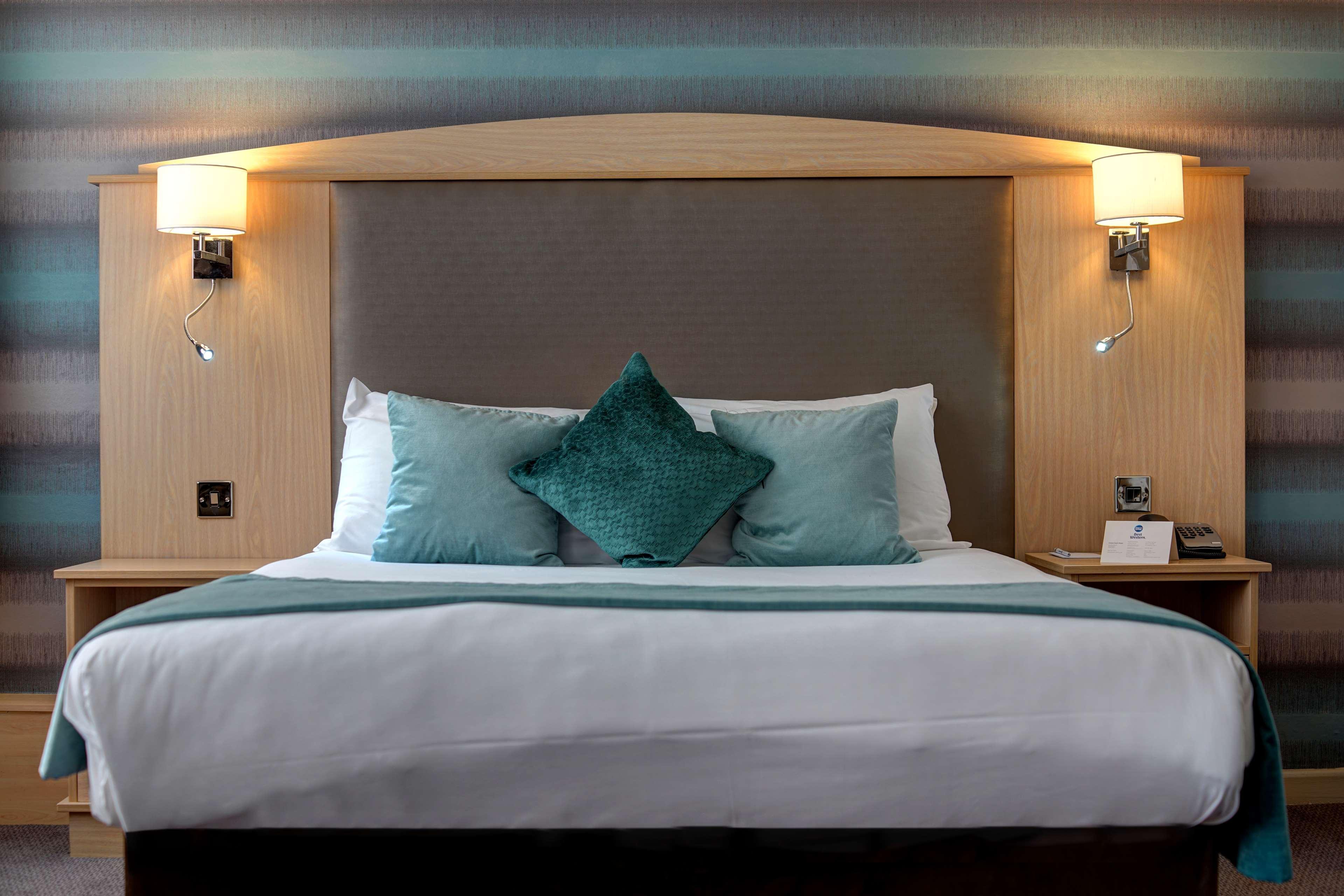 Cresta Court Hotel Altrincham Ngoại thất bức ảnh