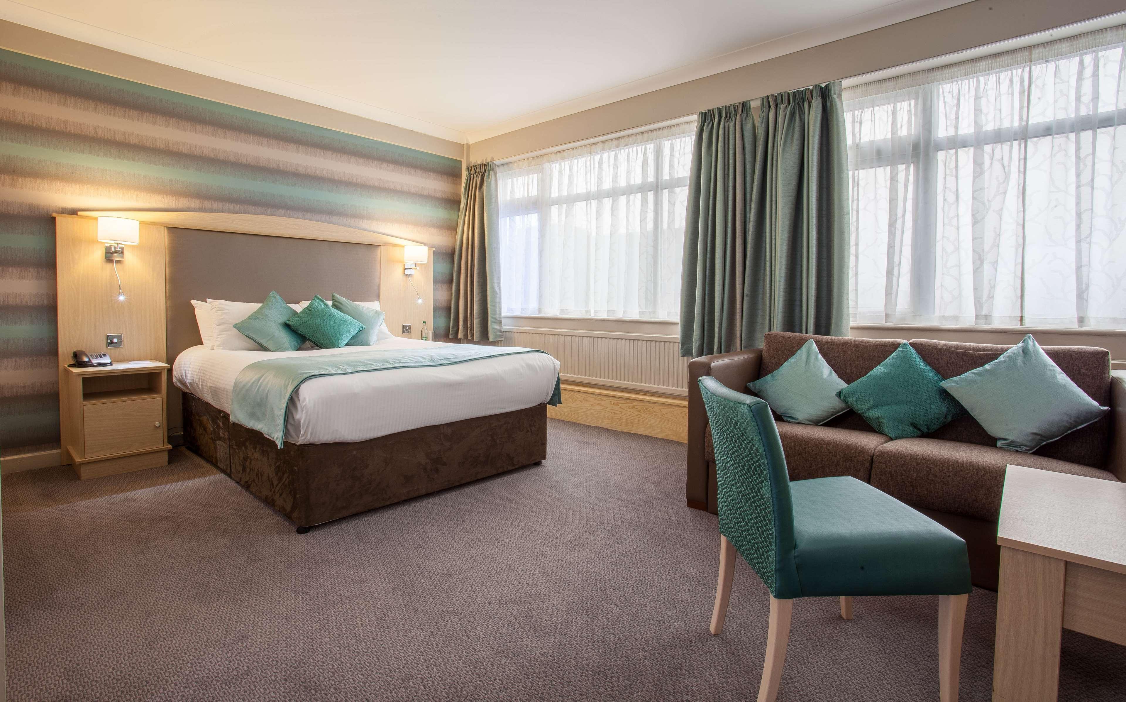 Cresta Court Hotel Altrincham Ngoại thất bức ảnh