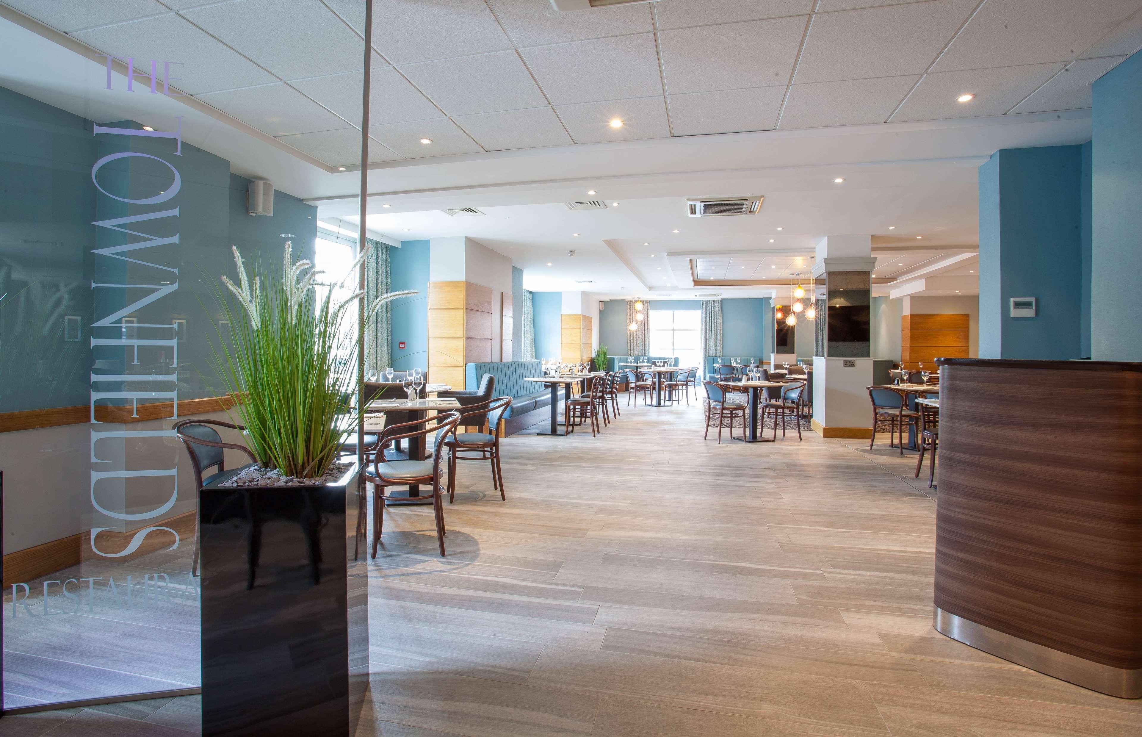 Cresta Court Hotel Altrincham Ngoại thất bức ảnh