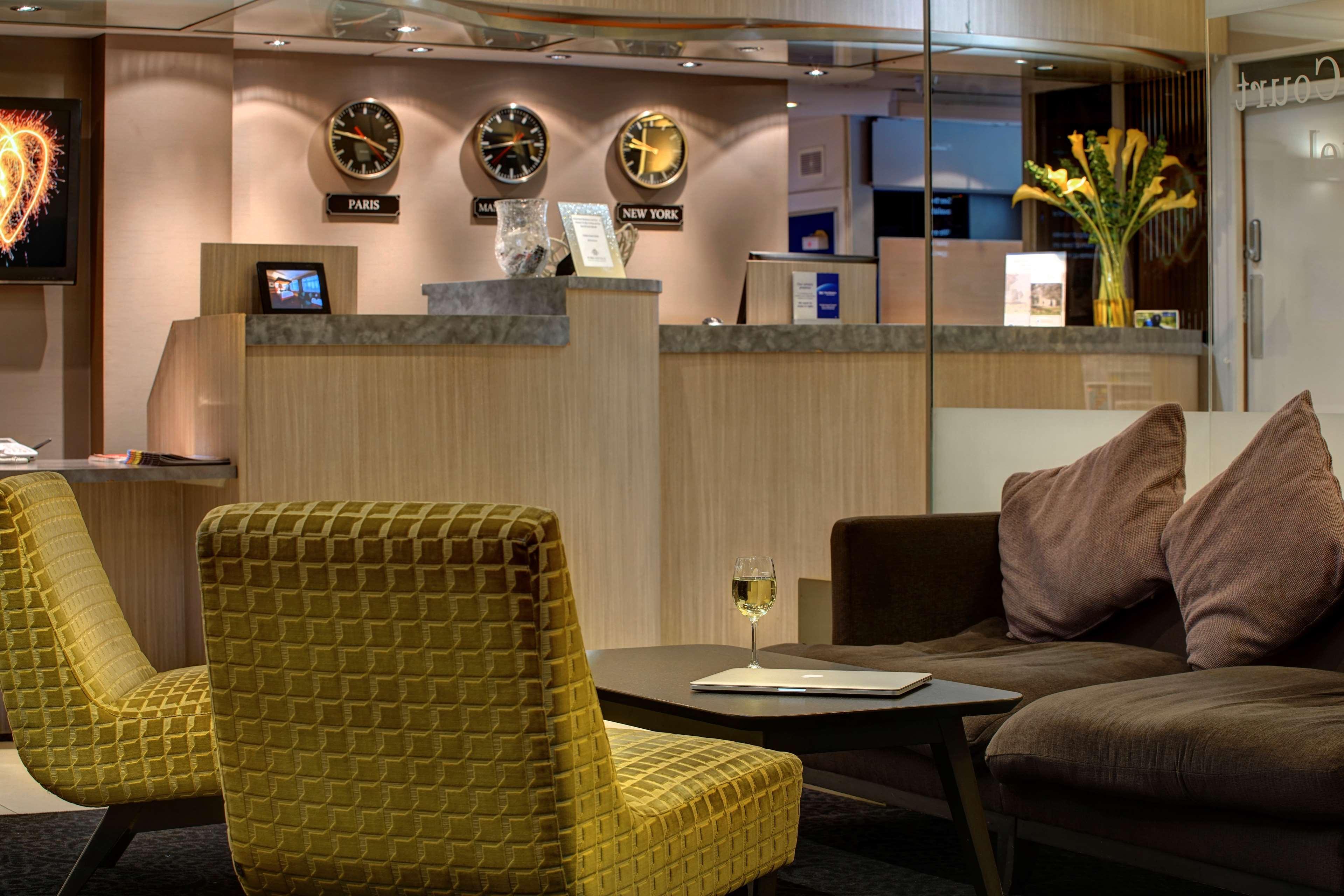 Cresta Court Hotel Altrincham Ngoại thất bức ảnh