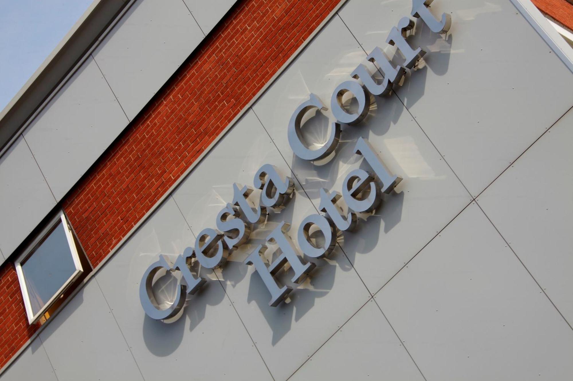 Cresta Court Hotel Altrincham Ngoại thất bức ảnh